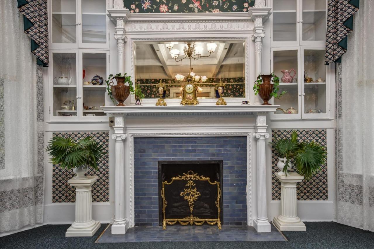לינה וארוחת בוקר ספרינגפילד The Mansion At Elfindale מראה חיצוני תמונה